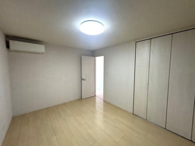 【洋室】の画像