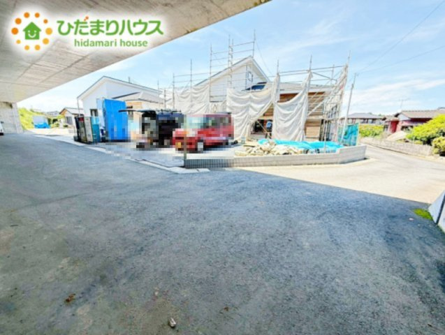 【前面道路含む現地写真】 | 水戸市酒門町2期　新築戸建 | 車通りも少ないので運転が苦手な方でも安心して駐車できます