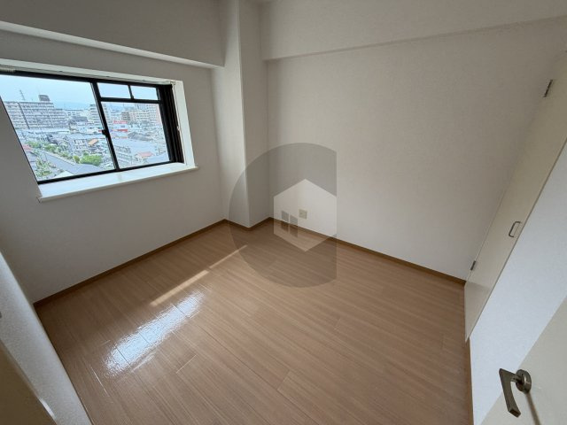 フローリッシュ北田の寝室