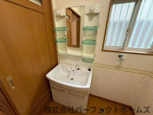 【独立洗面台】の画像