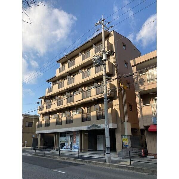 カーサ王塚台の外観