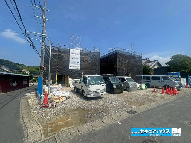 【同施工物件ご案内可能】みよし市莇生町小金下　全2棟の前面道路含む現地写真|事前予約にて現地ご見学いただけます！お気軽にお問い合わせください♪
■株式会社　セキュアハウス■
住宅ローンに強く、知識、経験豊富なスタッフ在籍
お客様に寄り添い、ご成約後もサポート致します。　　　　