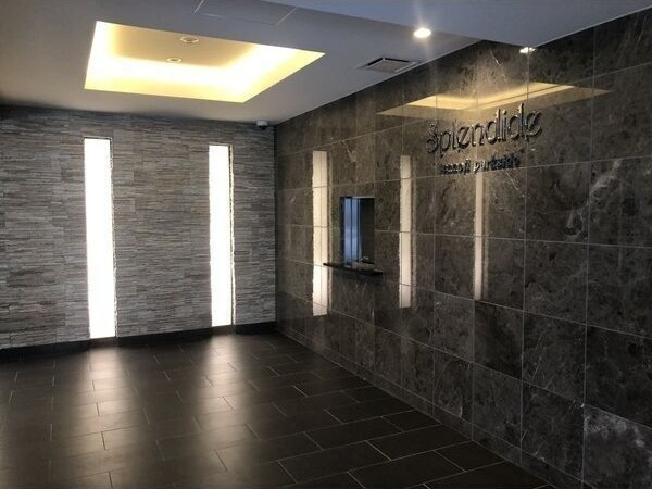 スプランディッド天王寺パークサイドのエントランス