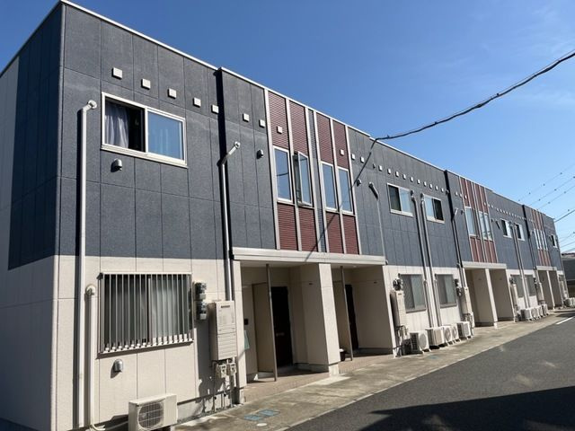 シュプロスⅡの外観