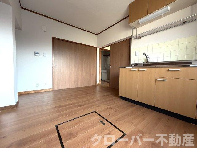 コーポ99の居間・リビング
