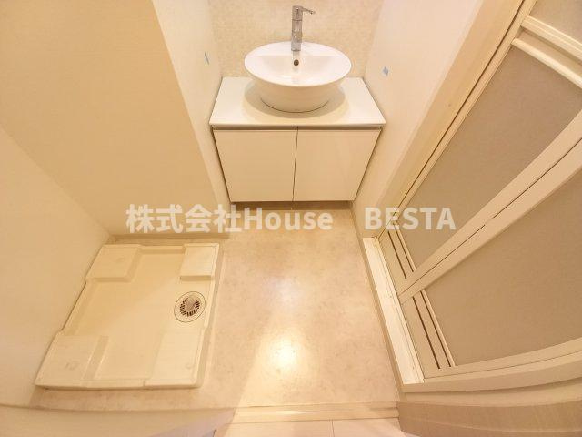 S-RESIDENCE神戸磯上通の洗面所