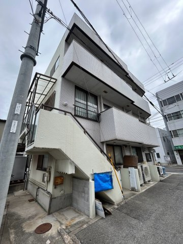ルネサンの外観