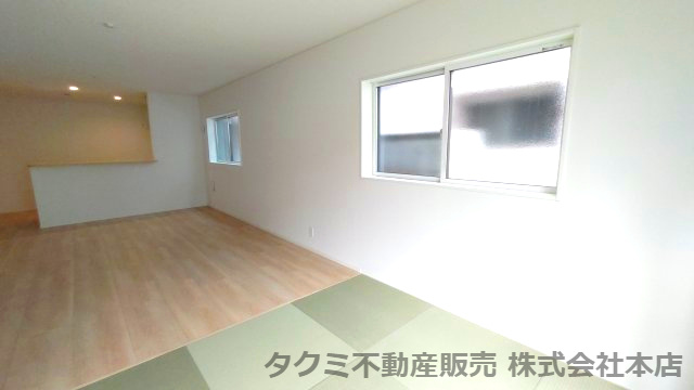 神戸市垂水区清水が丘新築一戸建の居間・リビング