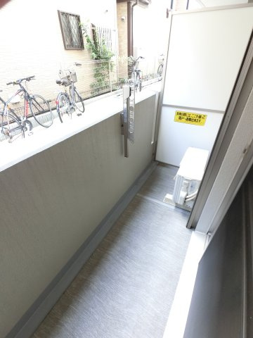 S-FORT船橋海神のバルコニー