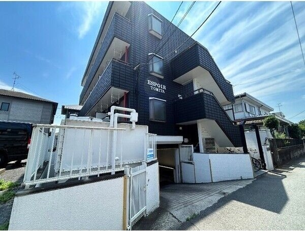 エスポワールトミタの外観|落ち着いた雰囲気の外観です