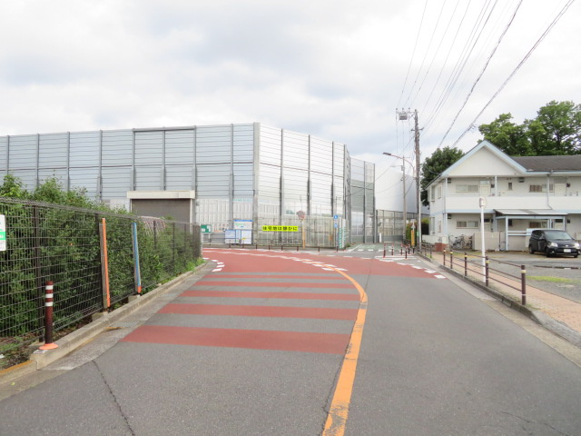 三鷹市北野３丁目の倉庫
