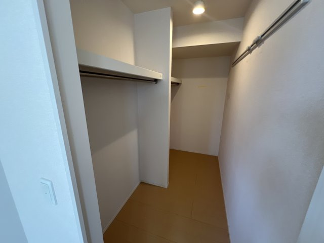 パークフロントＭの収納