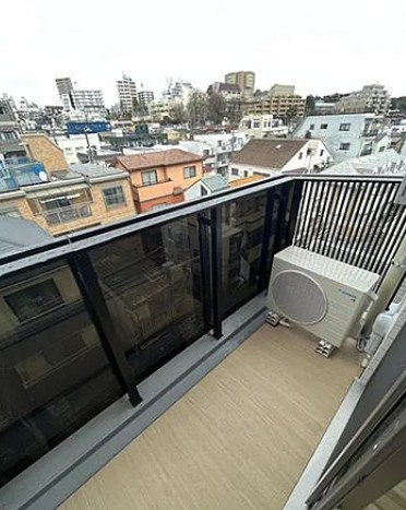 レガリス目白学習院下のバルコニー