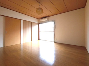 【寝室】
