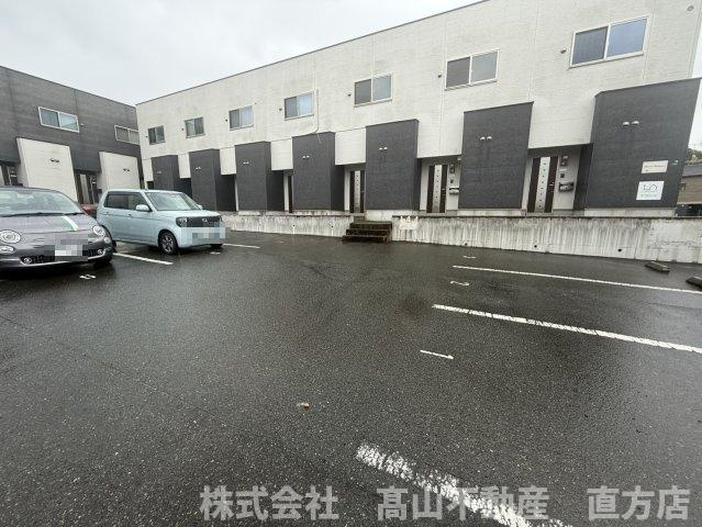 北九州市八幡西区馬場山東２丁目のアパートの駐車場