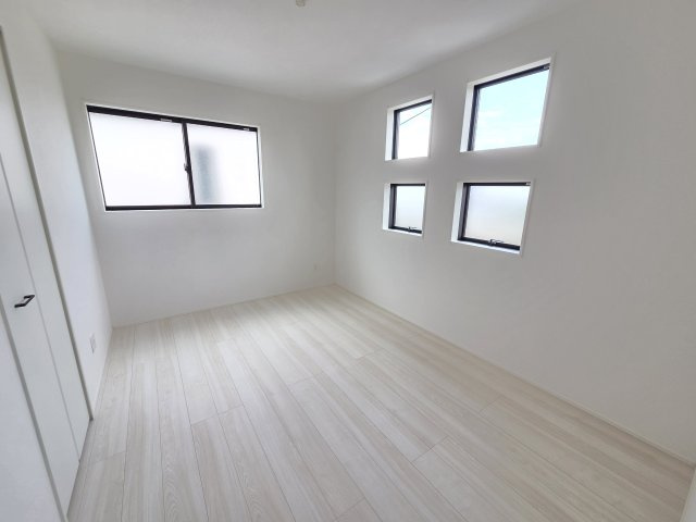 新築　太田市牛沢町　2号棟　GRAFAREの洋室|新築　太田市牛沢町　2号棟　GRAFARE