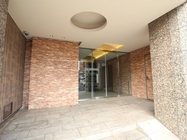 LUXE夙川のエントランス