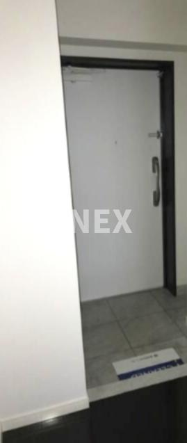 横浜市神奈川区子安通２丁目の賃貸マンションの玄関