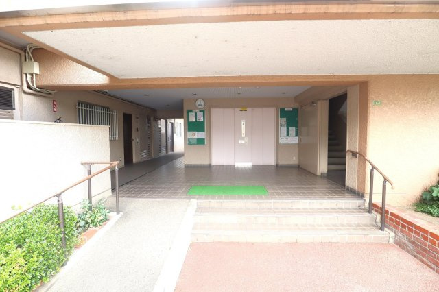 【エントランス】ファミール広島A棟
