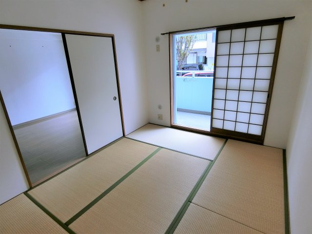 ジオレミヨ甲子園口の居間・リビング
