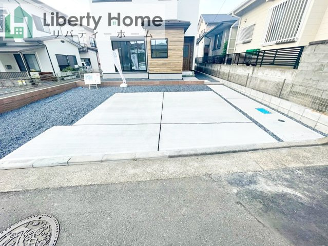 水戸市元吉田町6期　新築戸建の駐車場