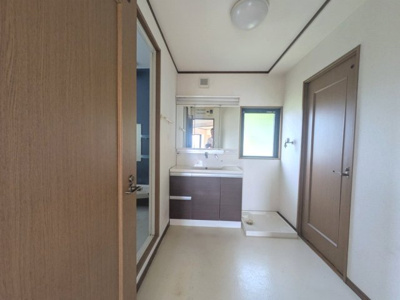 【脱衣所】 | 東区松崎1丁目戸建
