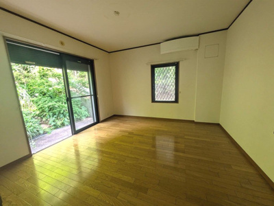 【洋室】 | 東区松崎1丁目戸建