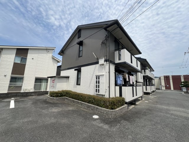 メゾンカトルズ　B棟