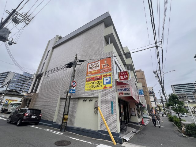 杉浦実業第三ビルの外観