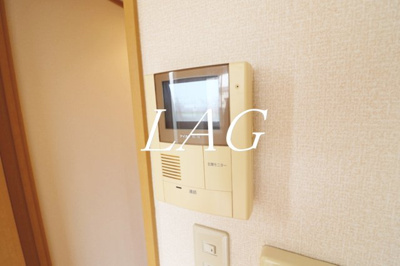 【セキュリティ】 | キューブ浅間台B | モニター付きインターフォンです。