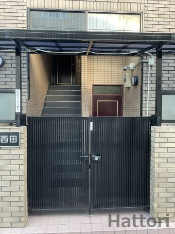 ハイツ西田の外観