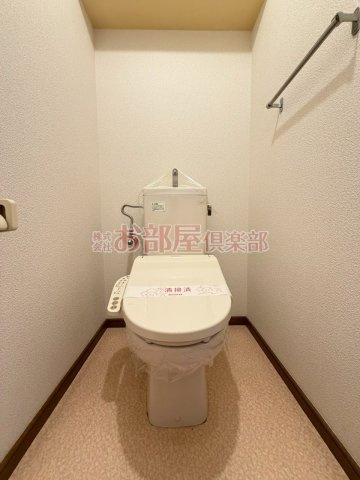 メゾンルミエールのトイレ|落ち着いたトイレです