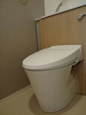 ユリウス　湊町のトイレ