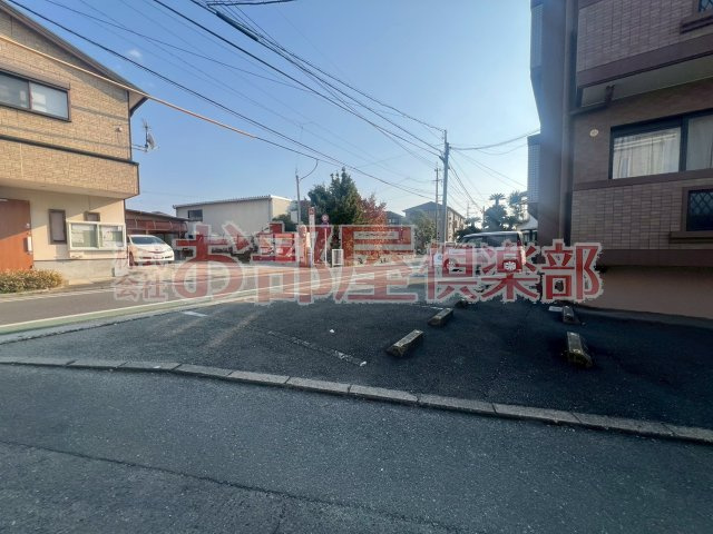 グランディールの駐車場