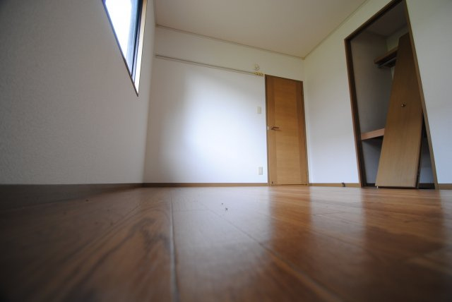 エステート津福の内装