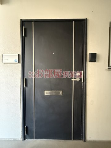 すかる通東の玄関|ゆったりとした玄関です