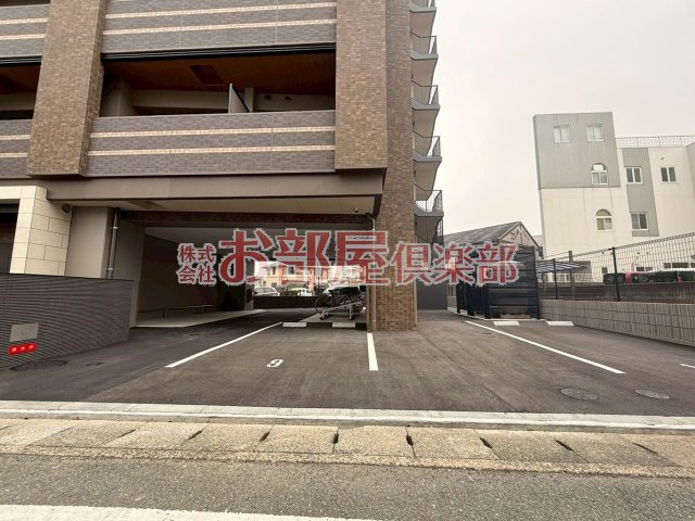 グランフォーレ久留米駅プレミアの駐車場|駐車場です