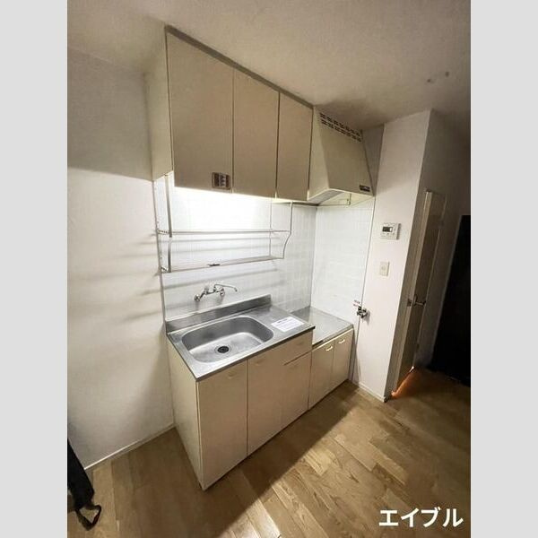 サンライズ京町のキッチン|きれいなキッチンです