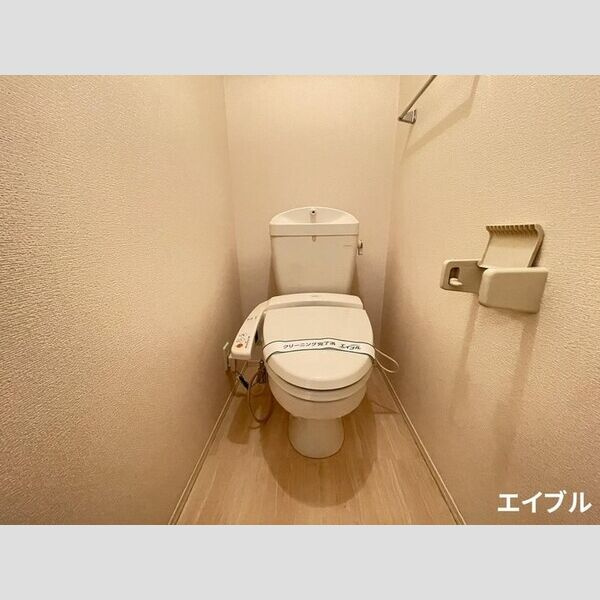 オリーヴァ上津B棟のトイレ|コンパクトで使いやすいトイレです