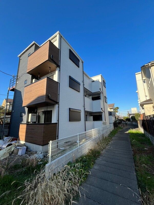 MELDIA武里Ⅲの外観
