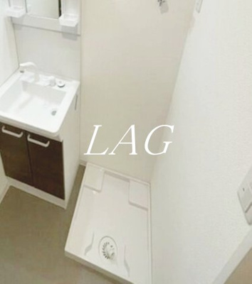 【設備】 | カサデルソル岩槻 | 室内洗濯機置き場です。