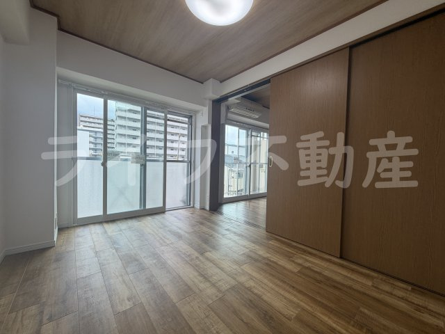 新深江サンハイツの内装