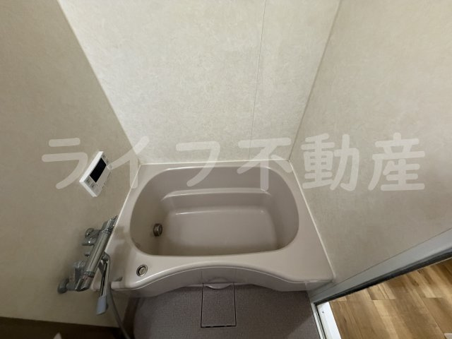新深江サンハイツの浴室