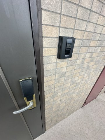 セレニール和合IIIの玄関