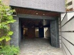 Ｈｉｌｌ　Ｆｌａｔ　Ｏｓａｋｉのエントランス