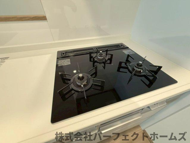 香里ヶ丘ガーデンハイツⅠのキッチン|コンパクトなキッチンで掃除もラクラク