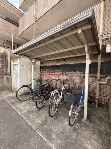 パークサイド小島のその他共用部分|落ち着いた雰囲気の外観です