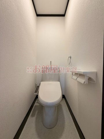 野中ハイツのトイレ|ゆったりとした空間のトイレです
