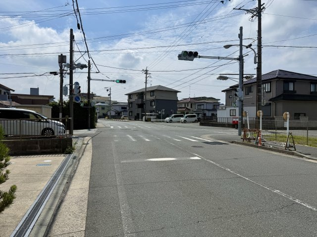 中央区神田町の前面道路含む現地写真|全面道路を西から東向きに撮影しました。