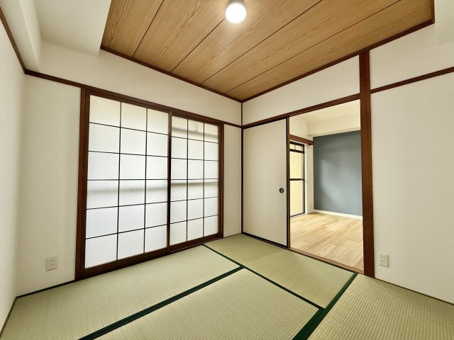 オオタピア平針の和室